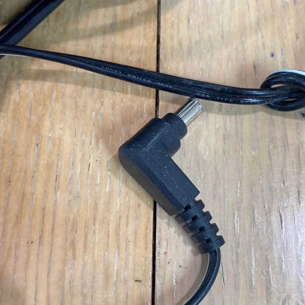 Yamaha class 2 power supply model PAM30 AC 120V 60 HZ 30 W keyboard powe…